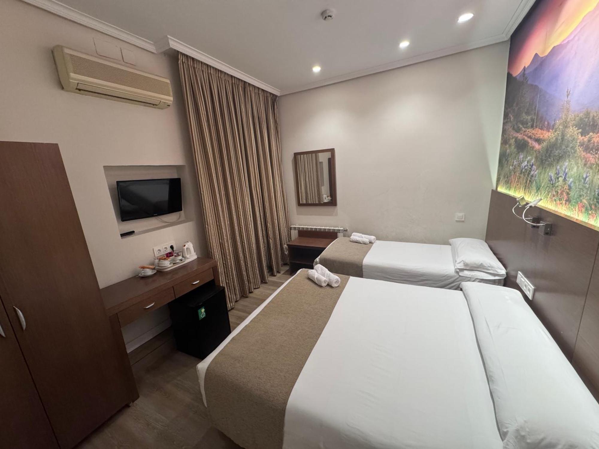 Hostal Atocha Almudena Martin — Fotos 1